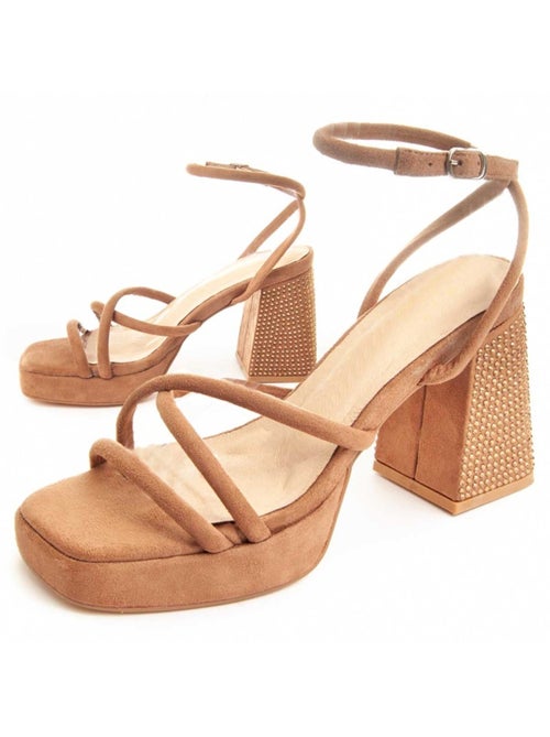 Sandalo Con Tacco Materiale Sintetico Montevita - Kiabi