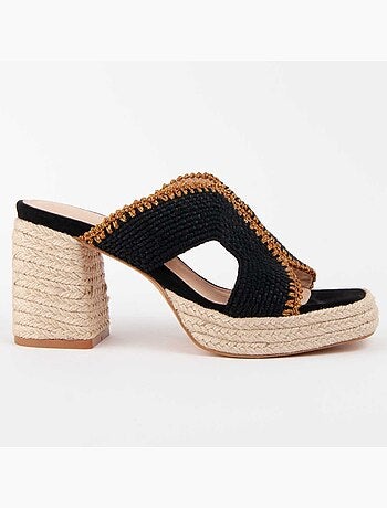 Sandalo Con Tacco Materiale Sintetico Montevita