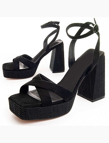 Sandalo Con Tacco Materiale Sintetico Montevita