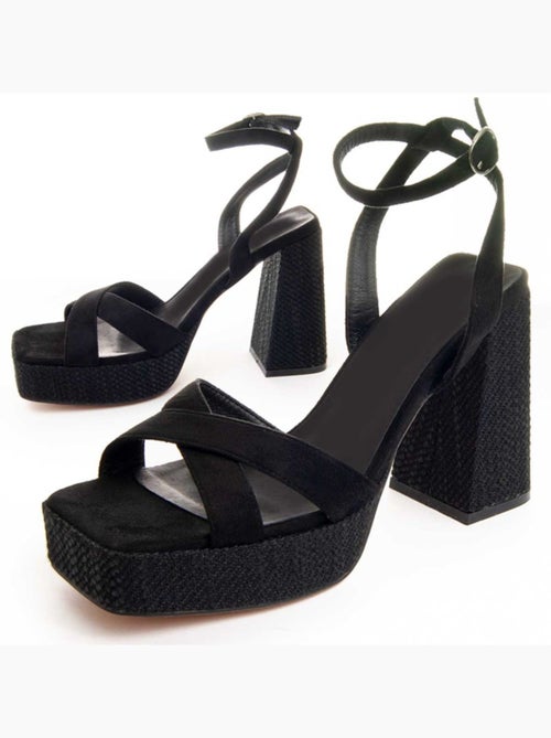 Sandalo Con Tacco Materiale Sintetico Montevita - Kiabi