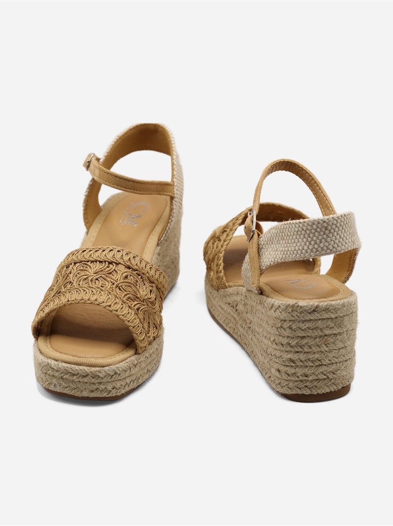 Sandalo con zeppa da infilare - C M Cammello - Kiabi