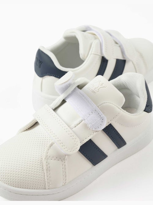 Scarpe da ginnastica a righe con chiusura a strappo - Kiabi Scarpe da ginnastica a righe con chiusura a strappo - Kiabi