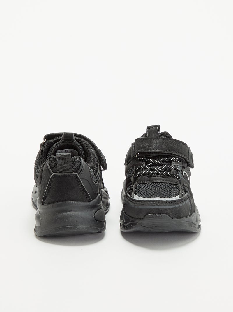 Scarpe da ginnastica basse con strappo + lacci elastici Nero - Kiabi