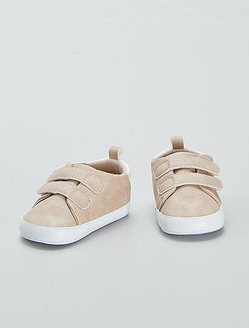 Scarpe da ginnastica bicolori a strappo