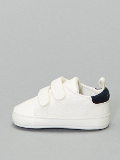 Scarpe da ginnastica bicolori a strappo - Kiabi