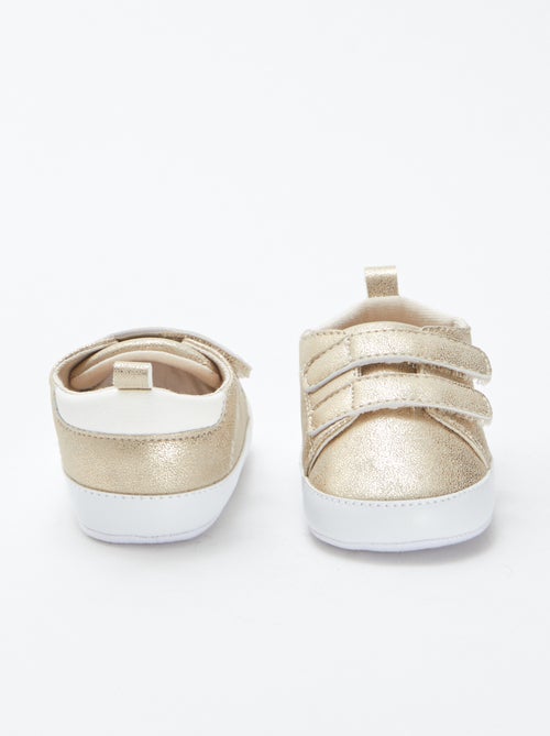 Scarpe da ginnastica bicolori a strappo - Kiabi