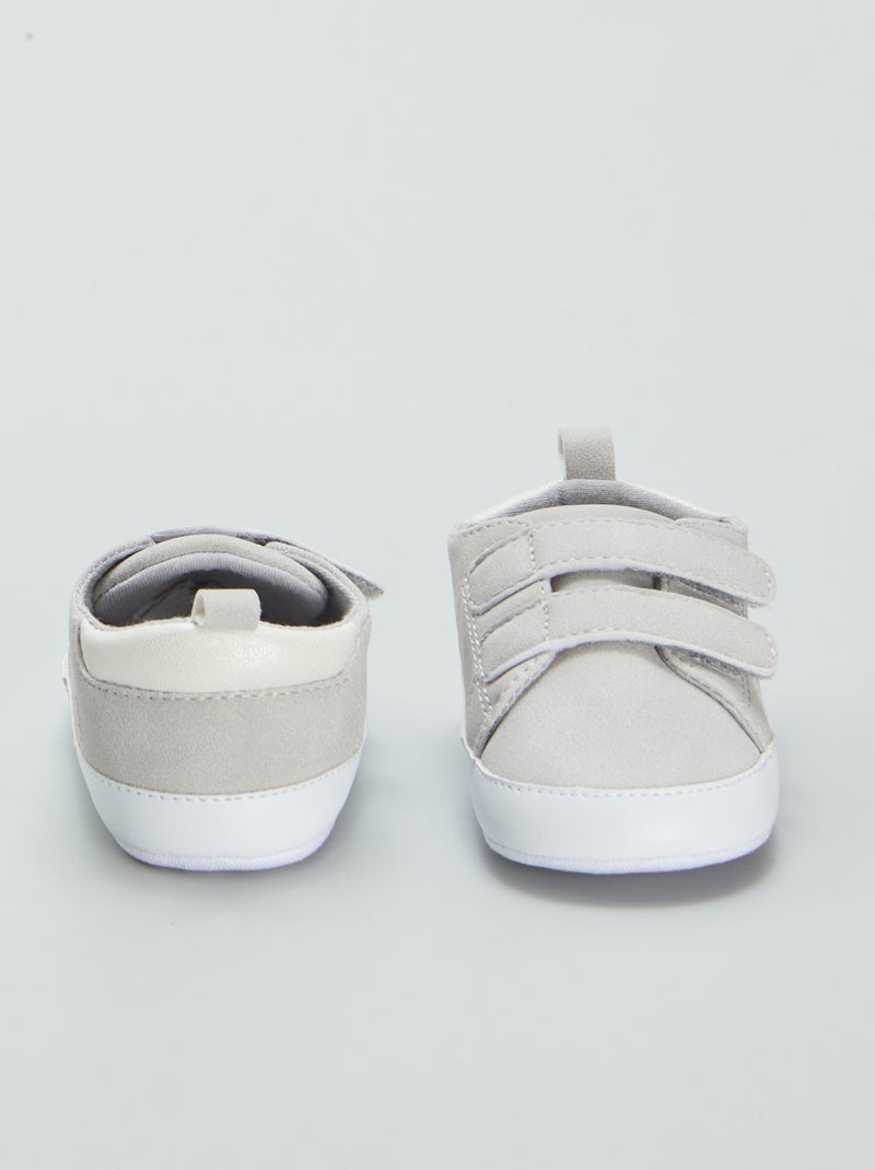 Scarpe da ginnastica bicolori a strappo GRIGIO - Kiabi