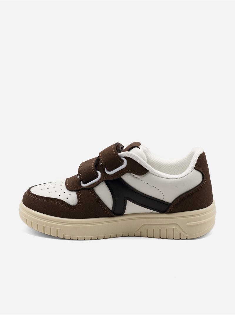 Scarpe da ginnastica con chiusura a velcro Marrone - Kiabi
