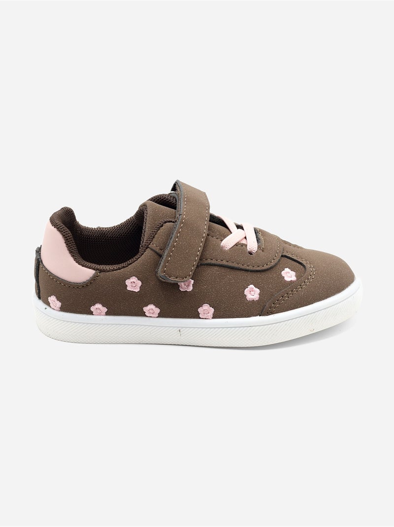 Scarpe da ginnastica con chiusura a velcro Marrone - Kiabi