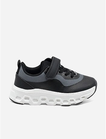 Scarpe da ginnastica con chiusura a velcro