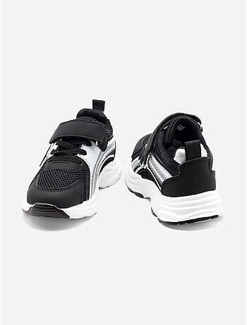 Scarpe da ginnastica con chiusura a velcro