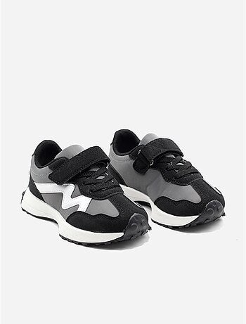 Scarpe da ginnastica con chiusura a velcro