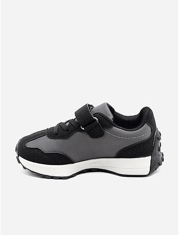 Scarpe da ginnastica con chiusura a velcro