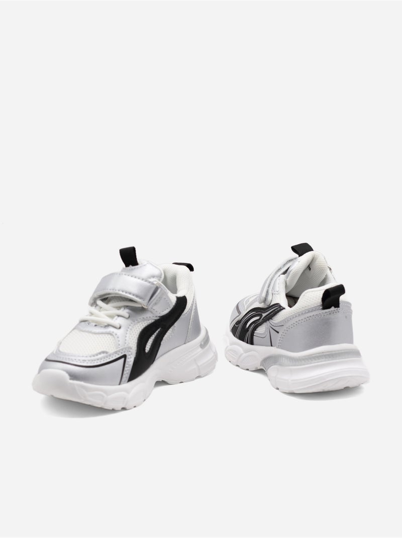 Scarpe da ginnastica con lacci Argento - Kiabi