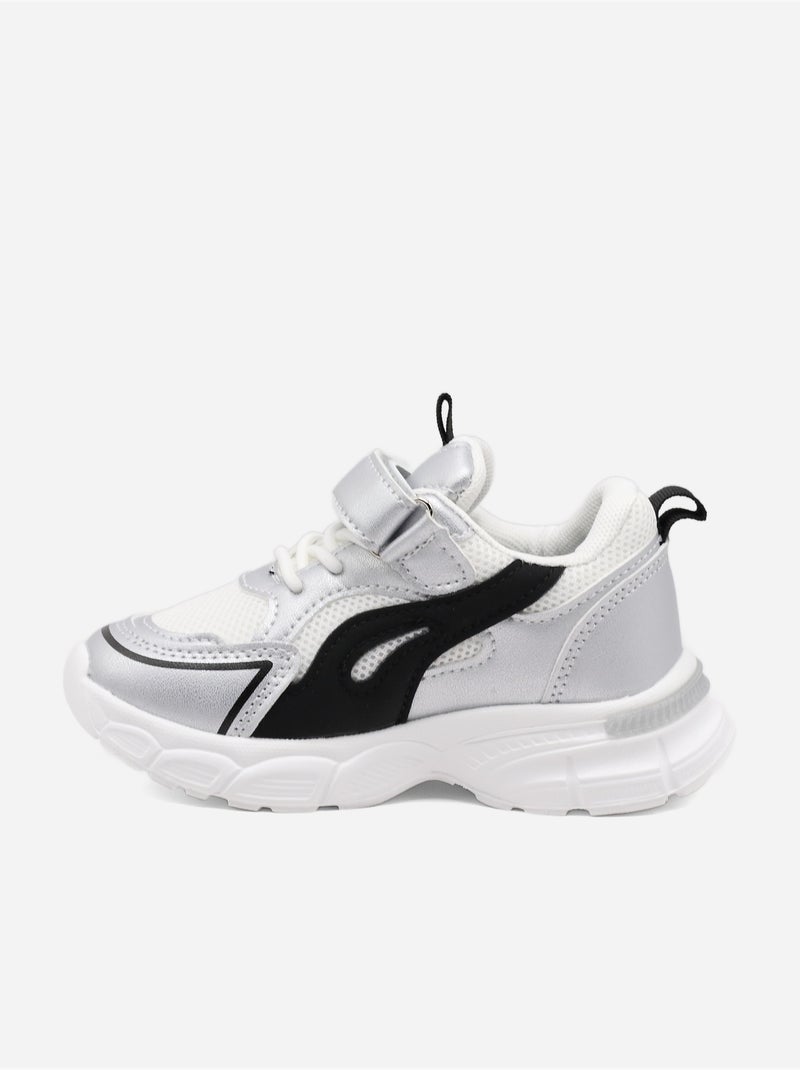 Scarpe da ginnastica con lacci Argento - Kiabi