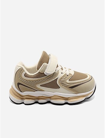 Scarpe da ginnastica con lacci