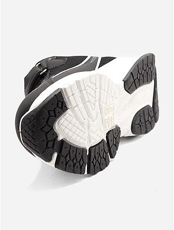 Scarpe da ginnastica con lacci