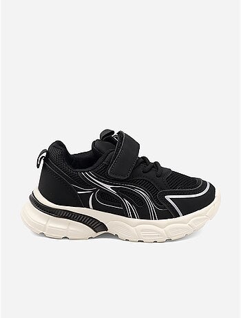 Scarpe da ginnastica con lacci