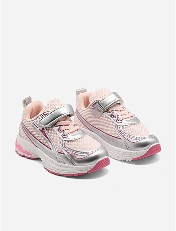 Scarpe da ginnastica con lacci