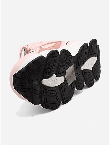 Scarpe da ginnastica con lacci