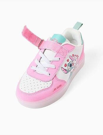 Scarpe da ginnastica con stampa stitch