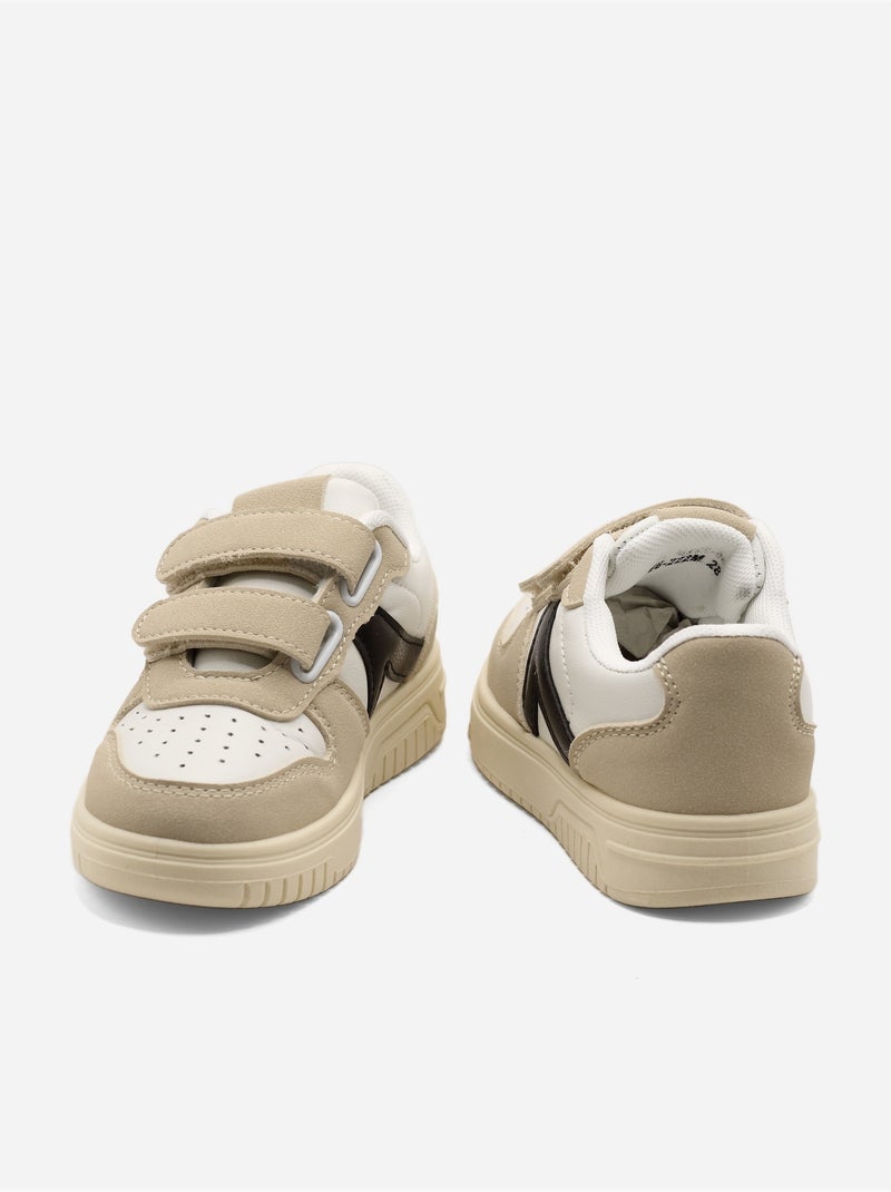 Scarpe da ginnastica con suola dentellata Crema - Kiabi