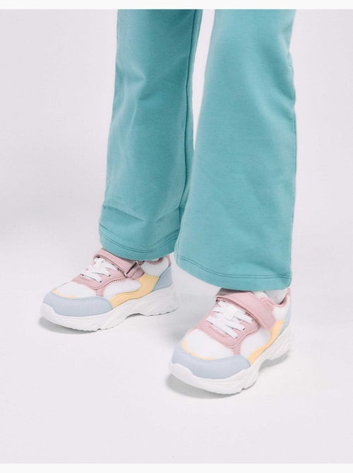 Scarpe da ginnastica in doppio tessuto con suola spessa - Kiabi Scarpe da ginnastica in doppio tessuto con suola spessa - Kiabi