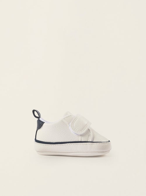 Scarpe da ginnastica in pelle sintetica - Kiabi