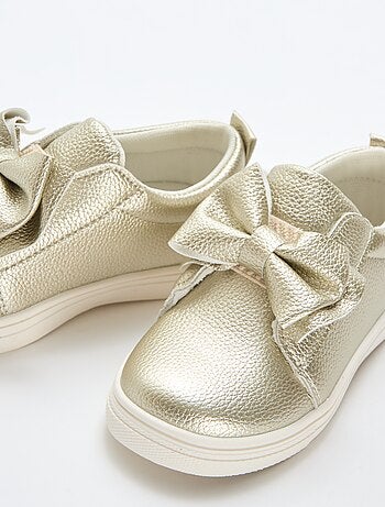 Scarpe dorate slip-on / senza lacci con fiocchi decorativi