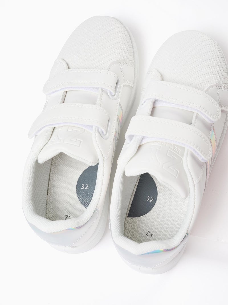 Scarpe sportive con dettagli iridescenti Bianco - Kiabi