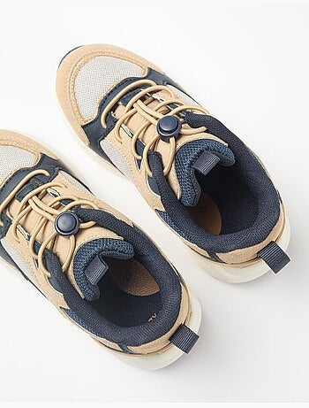 Scarpe sportive con lacci regolabili superlight runner