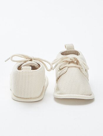 Scarpine con lacci
