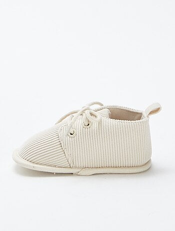 Scarpine con lacci