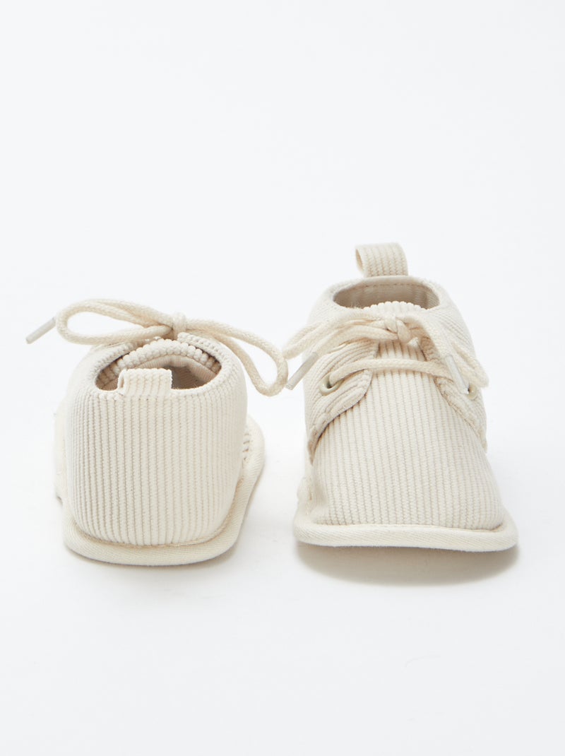 Scarpine con lacci Beige - Kiabi