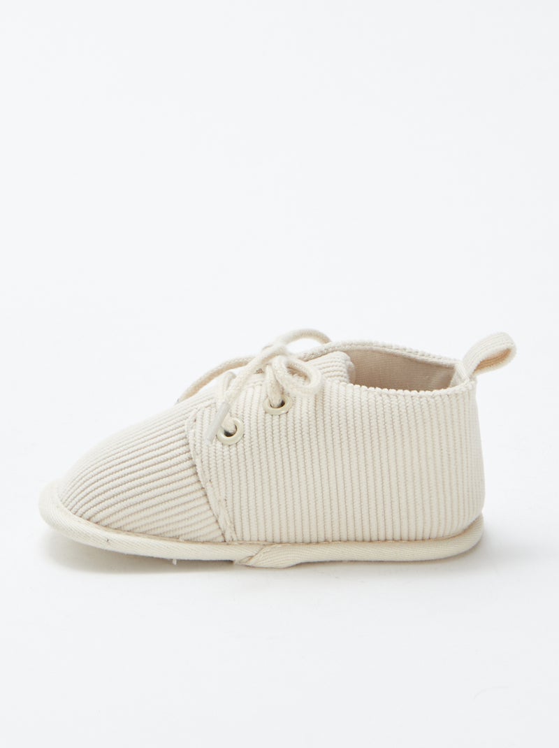 Scarpine con lacci Beige - Kiabi