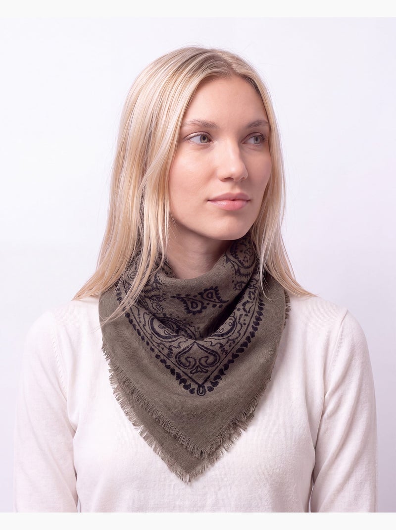 Sciarpa acrilico ultra morbido, caldo, molto confortevole, 90x90 cm donna Cachi - Kiabi