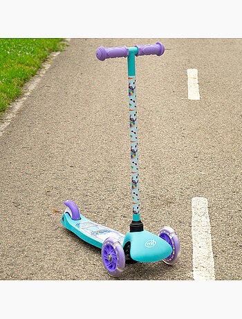 Scooter stitch 3 ruote max. 20 kg con luci