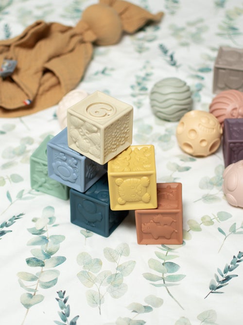 Set 15 cubi e palline sensoriali in silicone | Magni - Kiabi