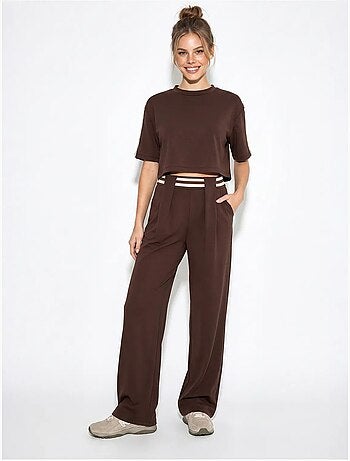 Set 2 pezzi con t-shirt girocollo e pantaloni a gamba ampia lucci