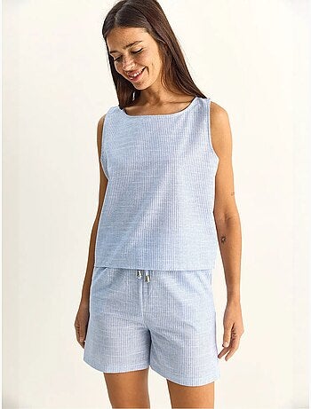 Set blusa e shorts in seersucker a righe lucci