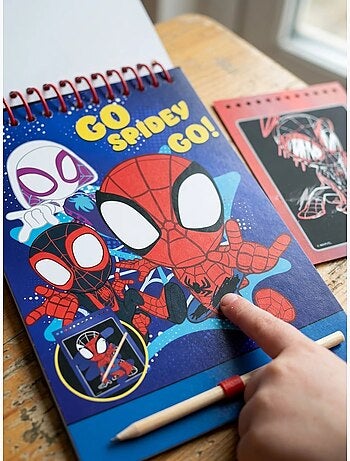 Set cartoleria quaderno da grattare spidey marvel