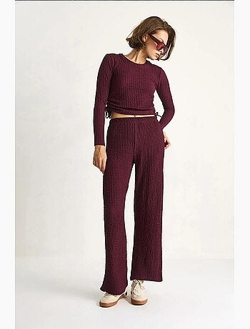 Set co-ord a due pezzi aderente con pantaloni a zampa lucci