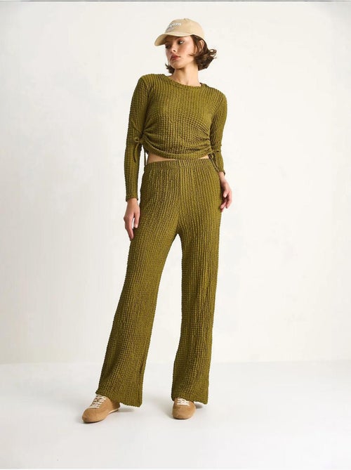 Set co-ord a due pezzi aderente con pantaloni a zampa lucci - Kiabi Set co-ord a due pezzi aderente con pantaloni a zampa lucci - Kiabi