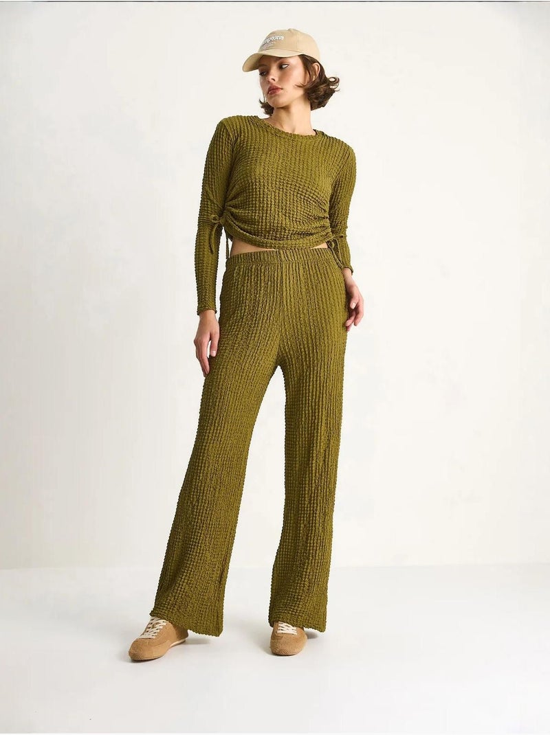Set co-ord a due pezzi aderente con pantaloni a zampa lucci Verde - Kiabi