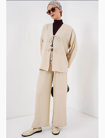 Set con cardigan con scollo a v e pantaloni a gamba larga bdart