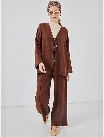 Set con cardigan con scollo a v e pantaloni a gamba larga bdart