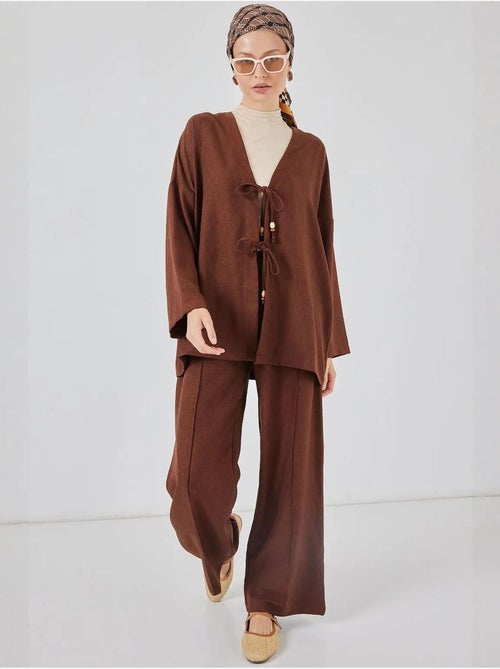 Set con cardigan con scollo a v e pantaloni a gamba larga bdart - Kiabi Set con cardigan con scollo a v e pantaloni a gamba larga bdart - Kiabi