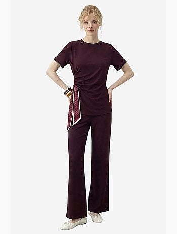 Set con t-shirt girocollo e pantaloni a gamba ampia lucci