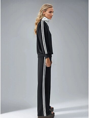 Set coordinato a due pezzi a righe con pantaloni a gamba ampia e colletto con zip hiccup