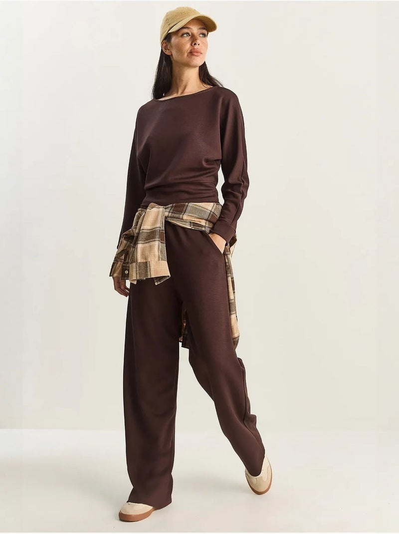 Set coordinato a due pezzi in maglia con colletto asimmetrico e vita alta lucci Marrone cioccolato - Kiabi